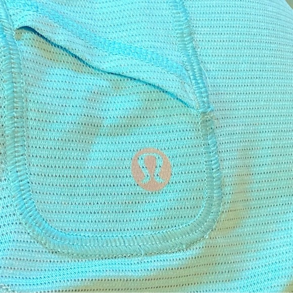 Lululemon spirit tank- Angel Blue- size 6 - Picture 5 of 7